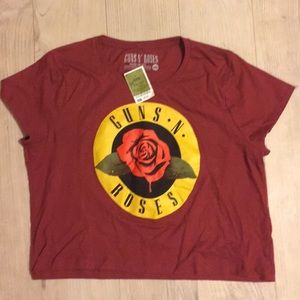 Guns and roses tee